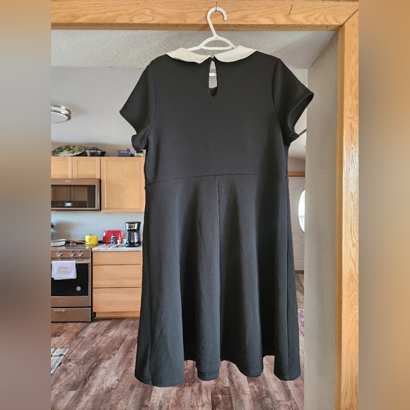 Torrid Collared Dress, Addams Inspired - Picture 3 of 4